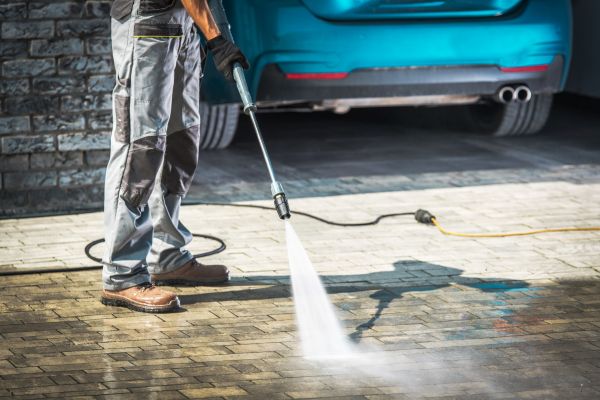 Driveway Pressure Washing in Fayetteville