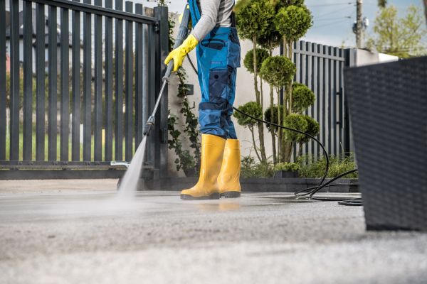 Driveway Power Washing in Fayetteville