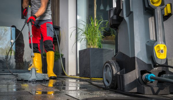 Commercial Pressure Cleaning in Fayetteville