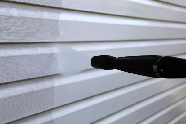 Condo Siding Power Washing in Fayetteville