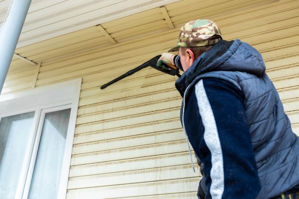 Vinyl Siding Pressure Cleaning in Fayetteville