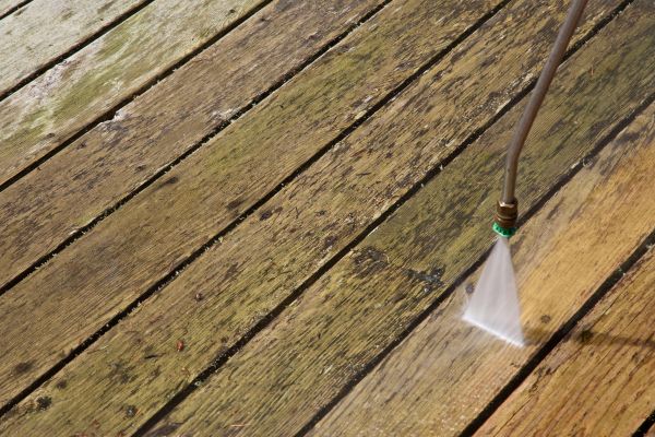 Deck Mold Removal in Fayetteville